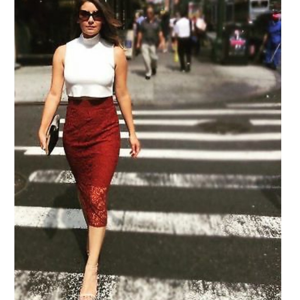 Zara Red Lace Midi Skirt - Picture 3 of 8